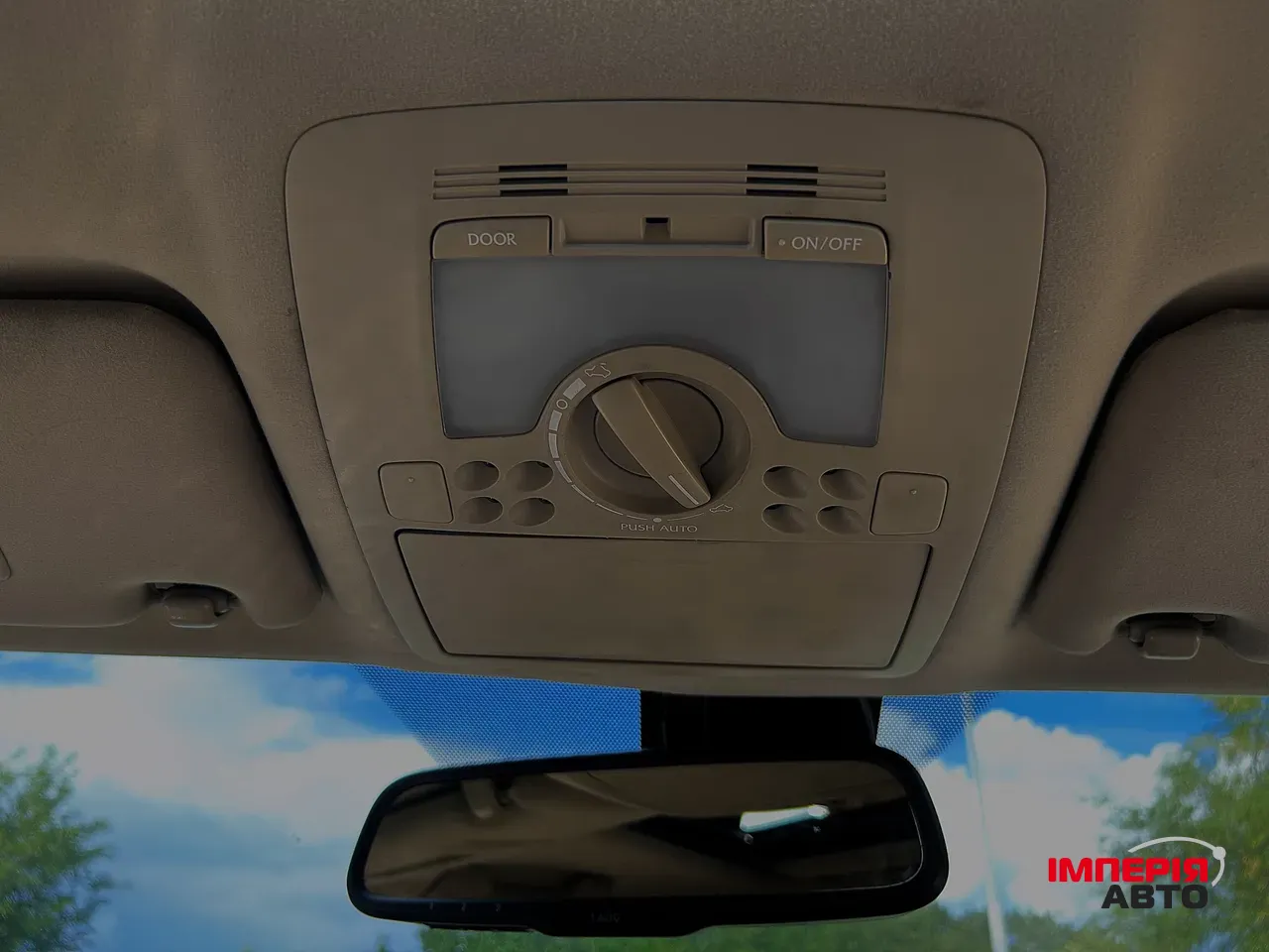 Lexus IS - фото 19