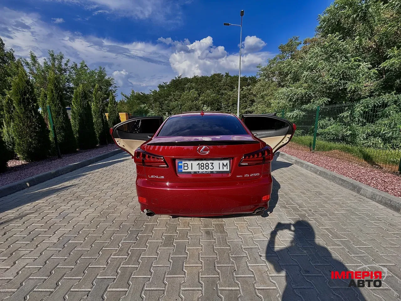 Lexus IS - фото 9