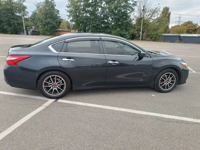Nissan Altima - фото 4
