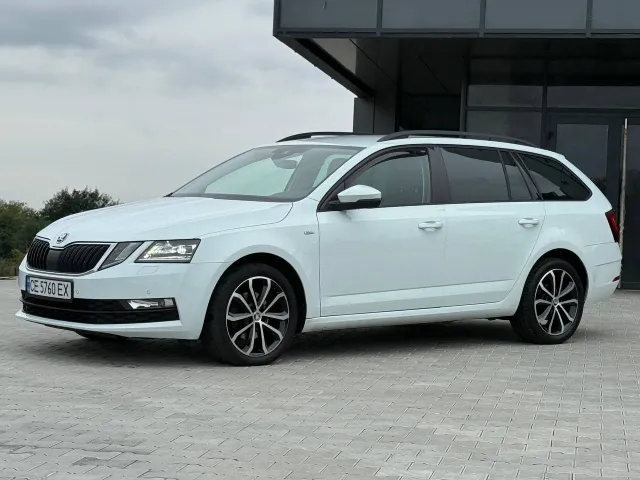 Skoda Octavia - фото 2
