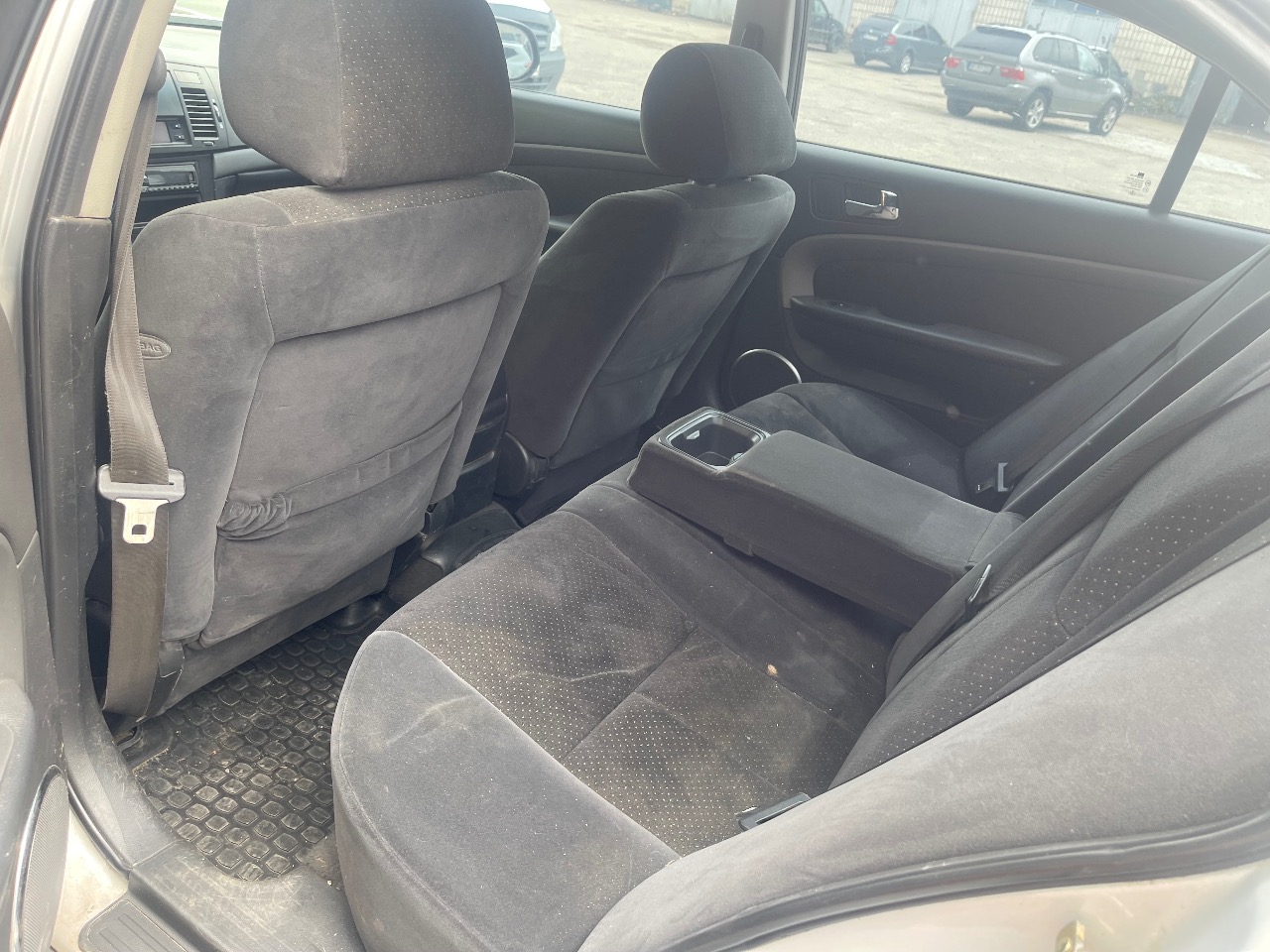 Chevrolet Epica - фото 12