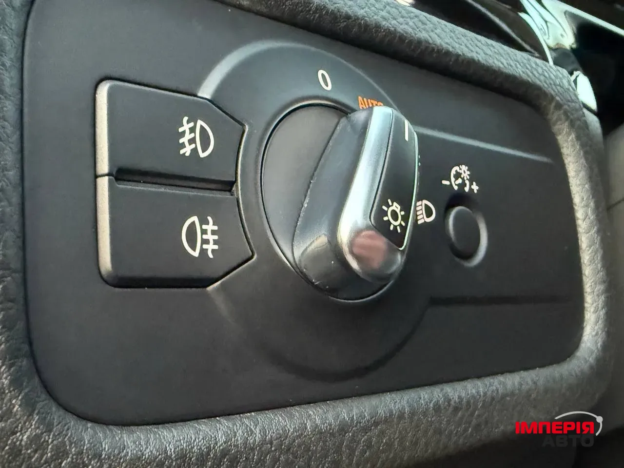 Volkswagen Touareg - фото 31