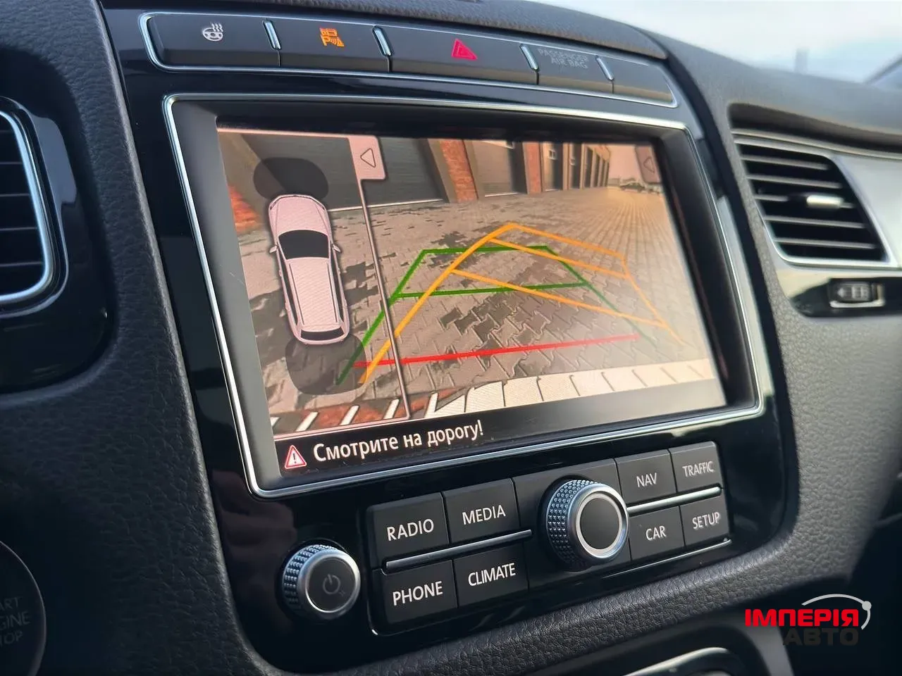 Volkswagen Touareg - фото 28