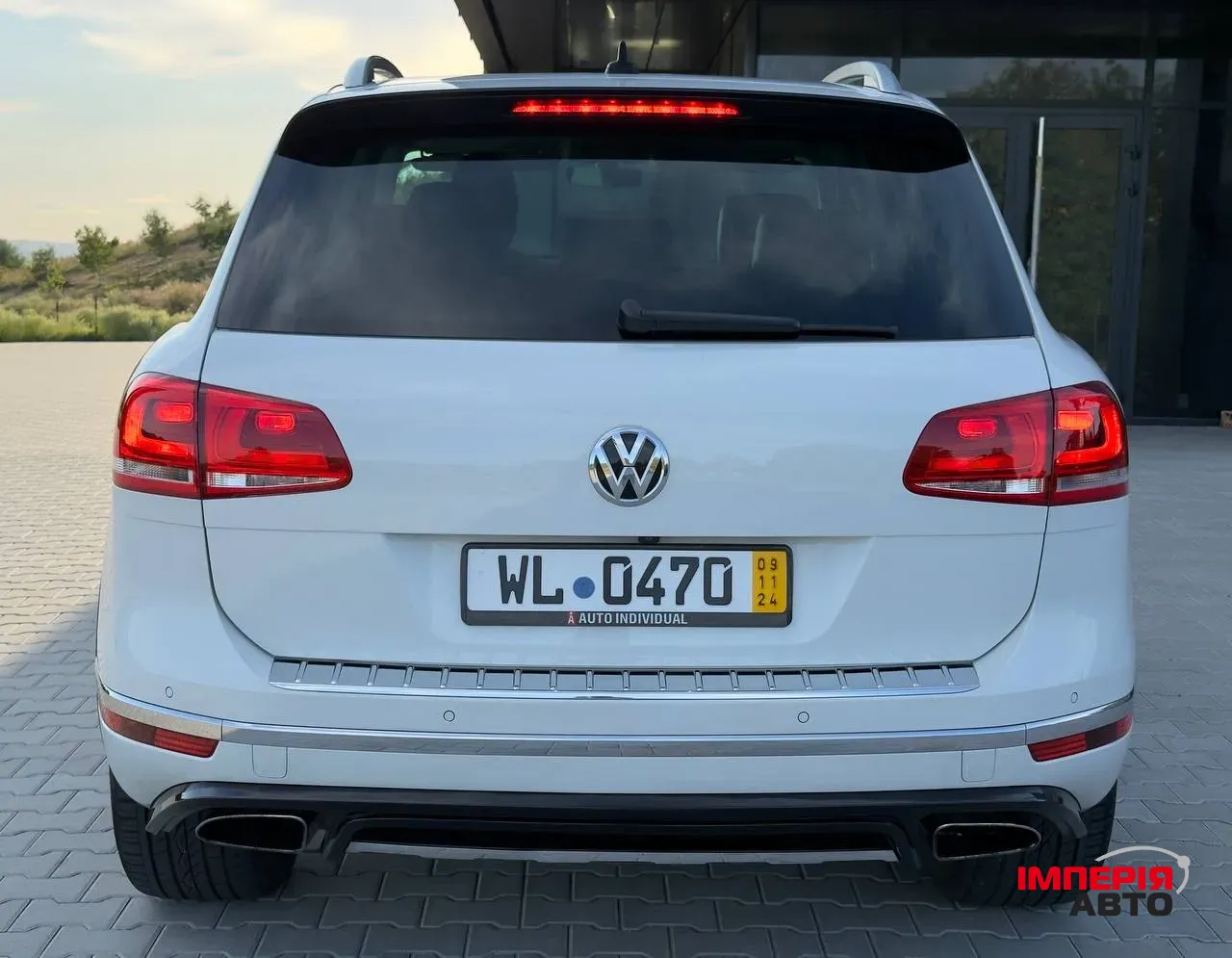 Volkswagen Touareg - фото 6
