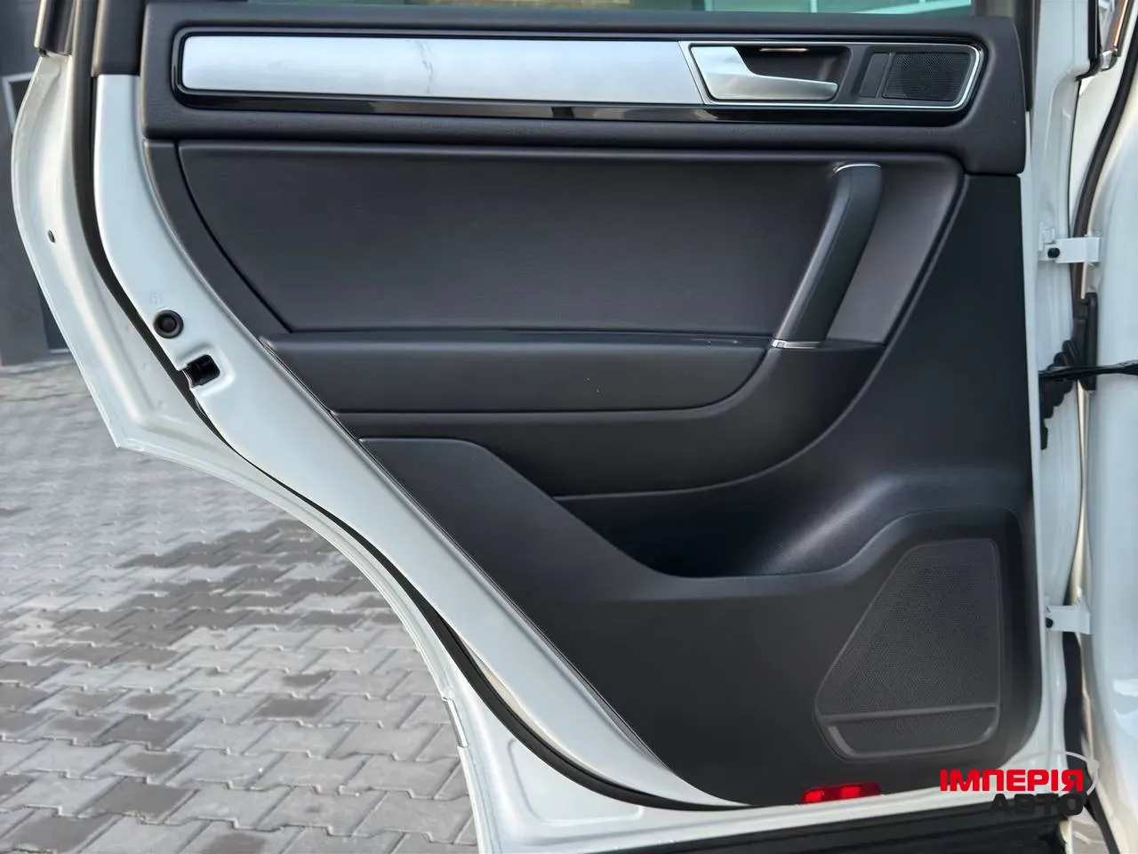 Volkswagen Touareg - фото 19