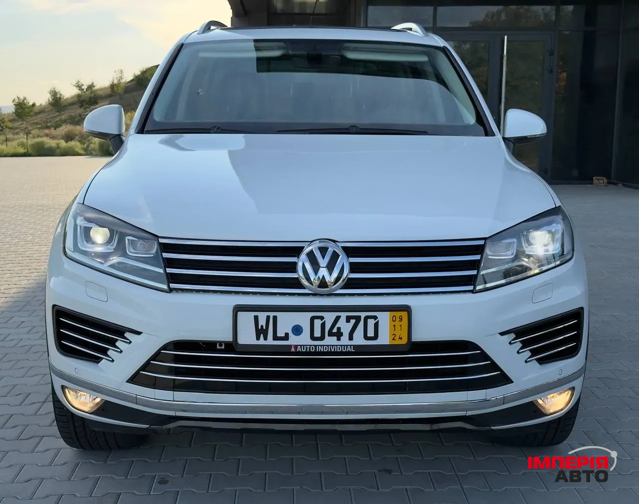 Volkswagen Touareg - фото 7
