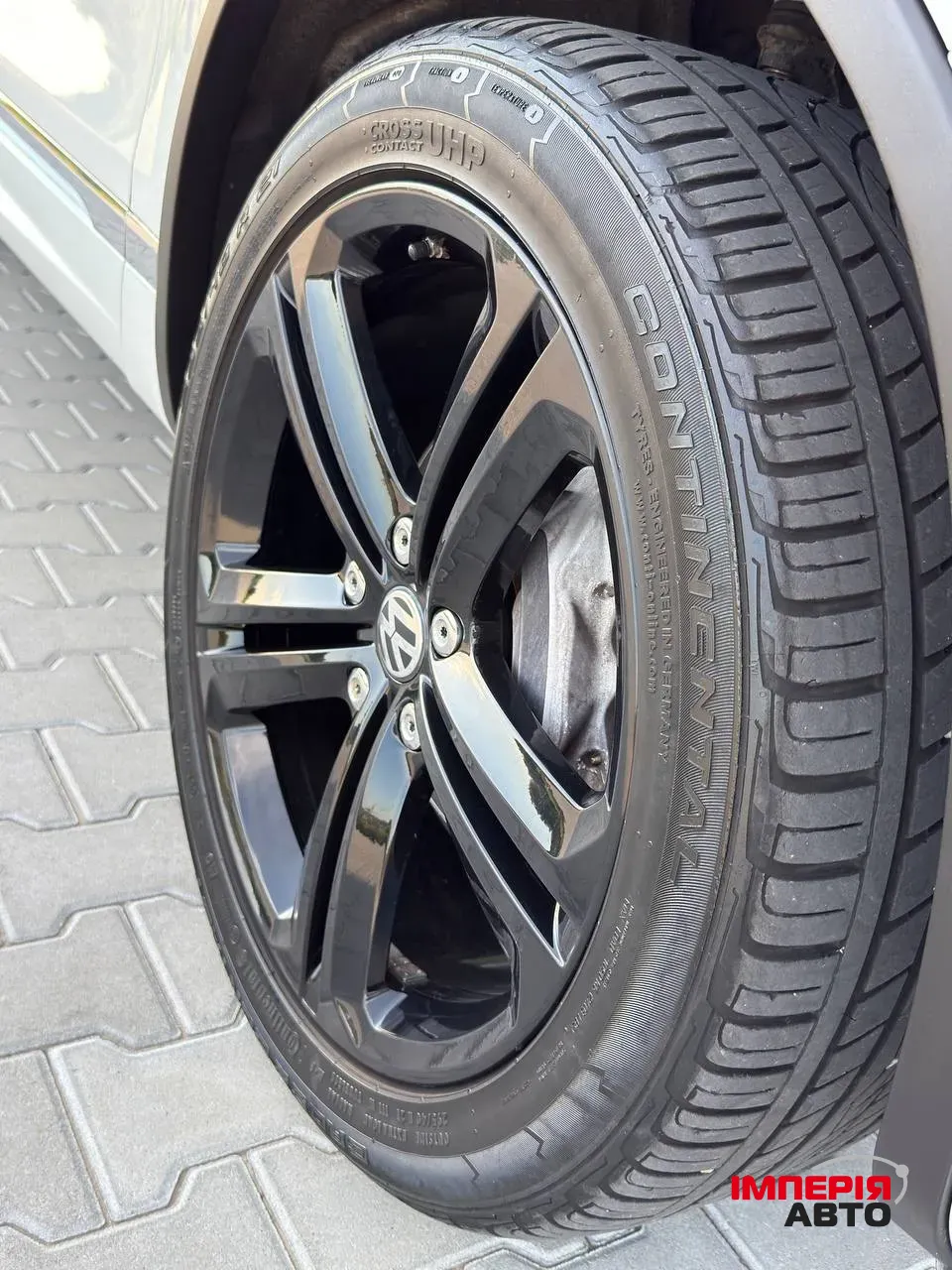 Volkswagen Touareg - фото 38