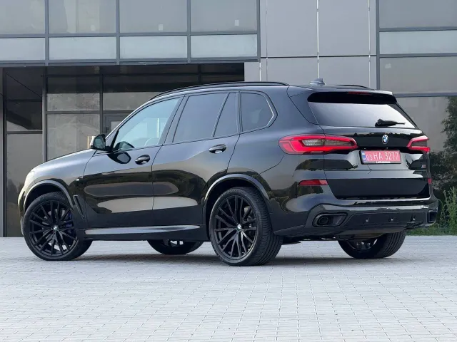 BMW X5 - фото 4