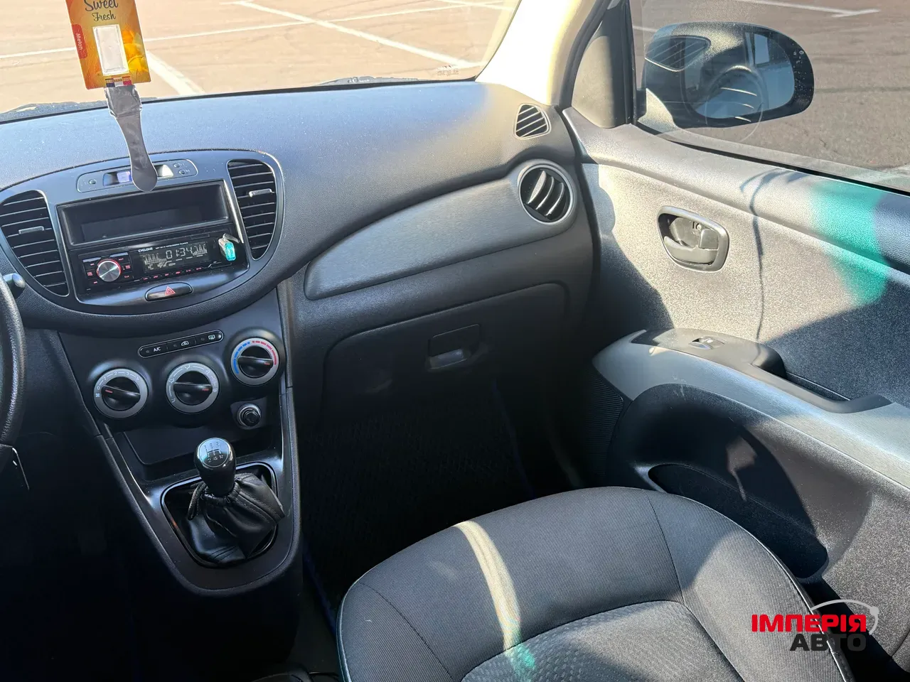 Hyundai i10 - фото 12