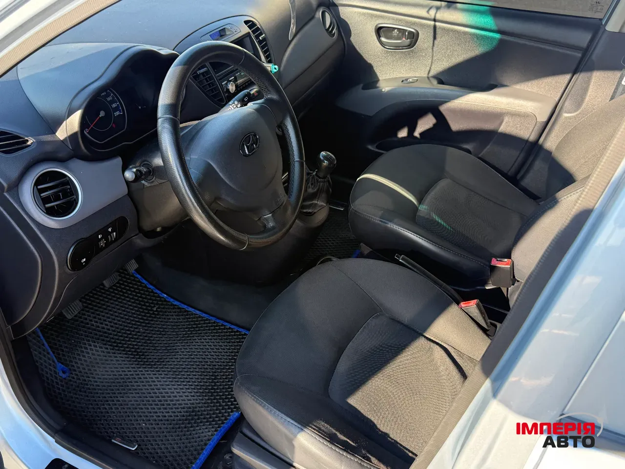 Hyundai i10 - фото 10