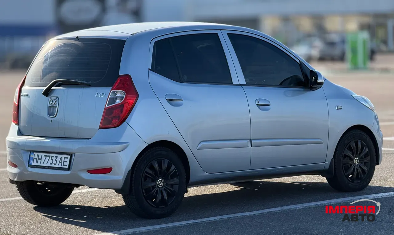 Hyundai i10 - фото 2