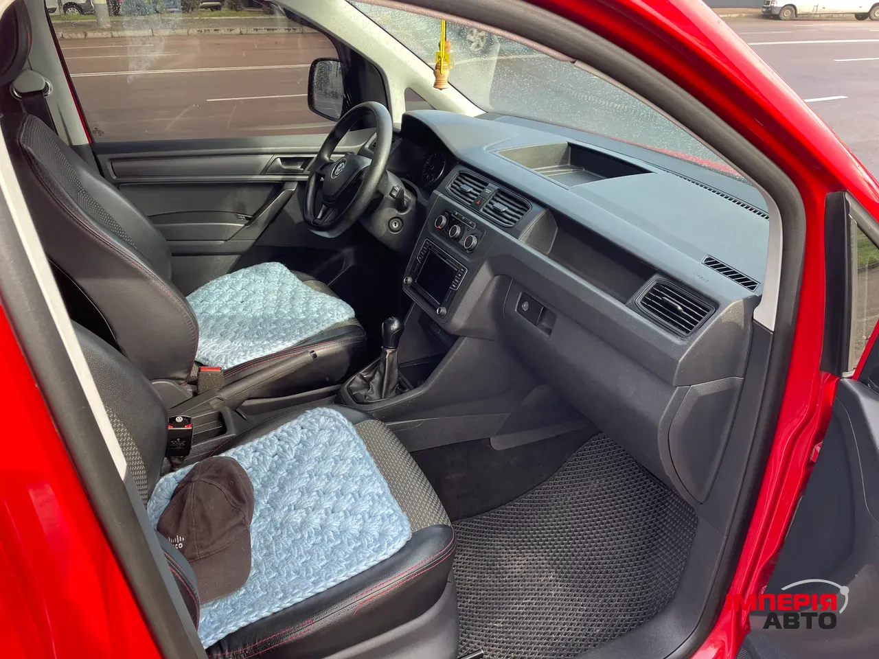 Volkswagen Caddy - фото 7