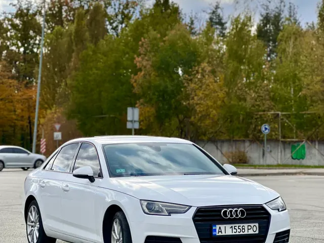 Audi A4 - фото 2