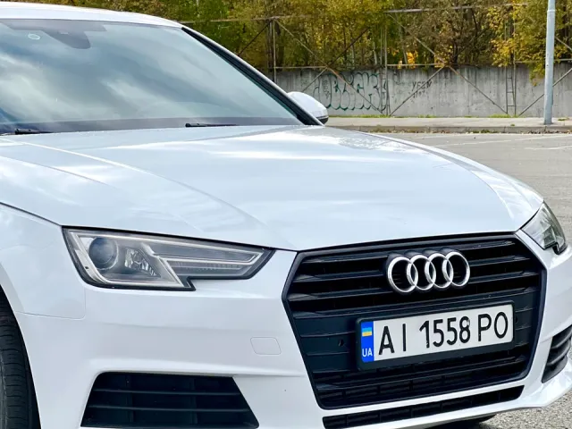 Audi A4 - фото 5