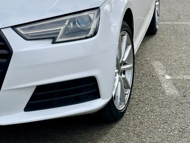Audi A4 - фото 3