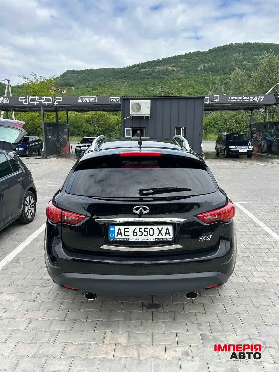 Infiniti FX - фото 10