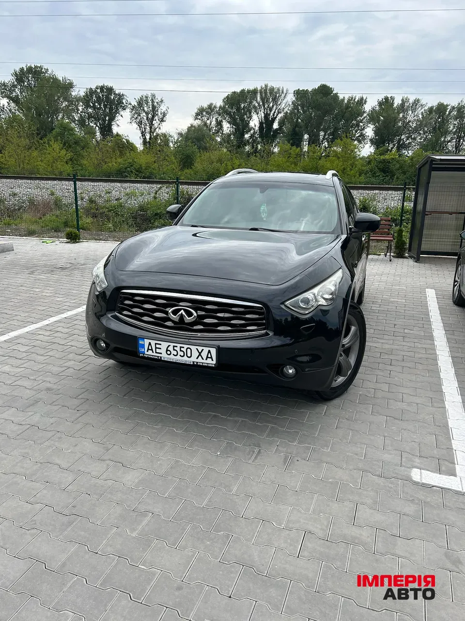 Infiniti FX - фото 3