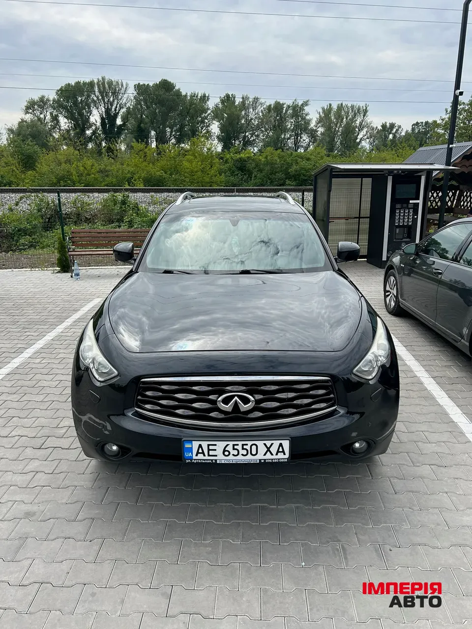 Infiniti FX - фото 2