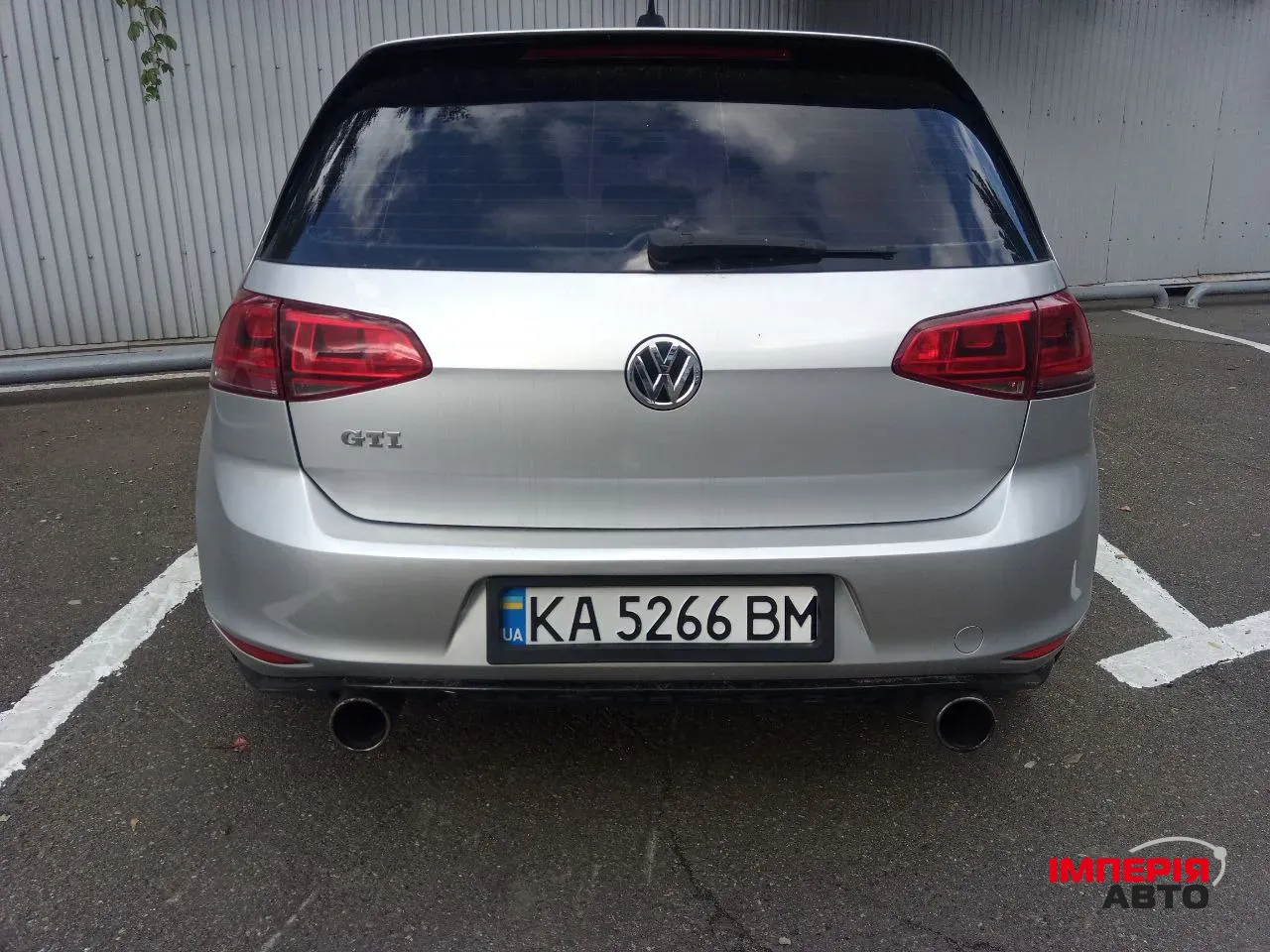 Volkswagen Golf GTI - фото 7