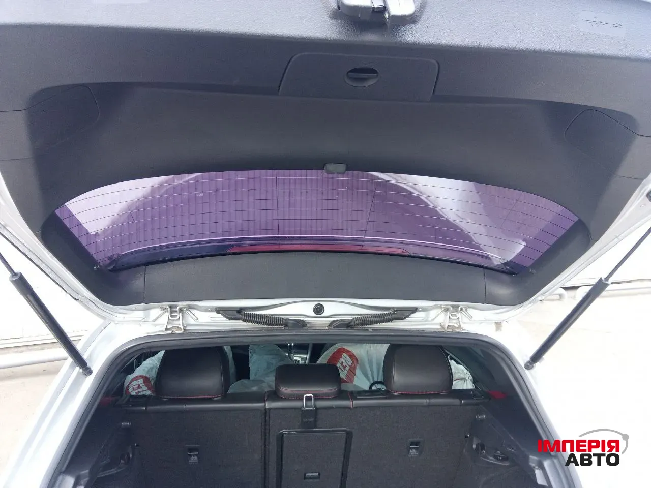 Volkswagen Golf GTI - фото 27