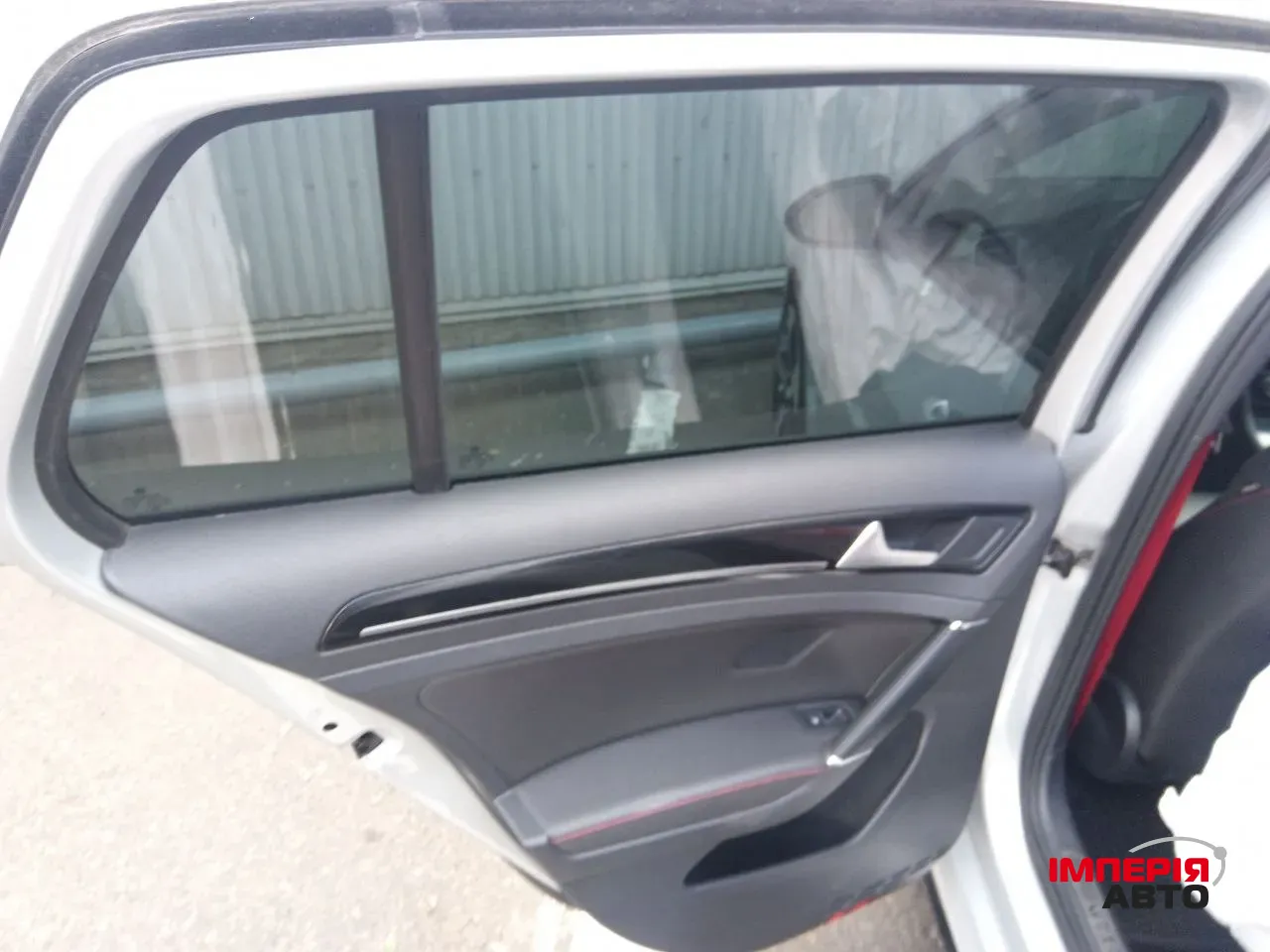 Volkswagen Golf GTI - фото 24