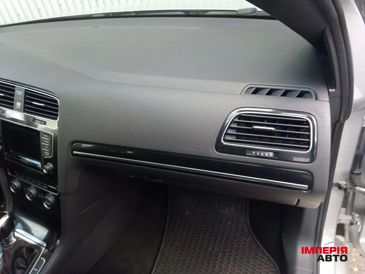 Volkswagen Golf GTI - фото 28