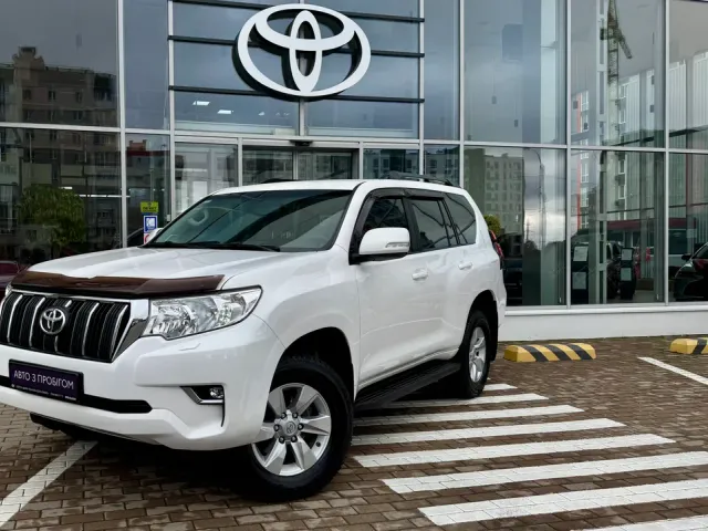 Toyota Land Cruiser Prado - фото 2