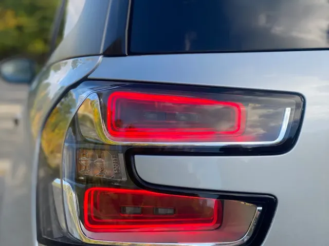 Citroen C4 Picasso - фото 4