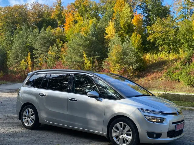Citroen C4 Picasso - фото 5
