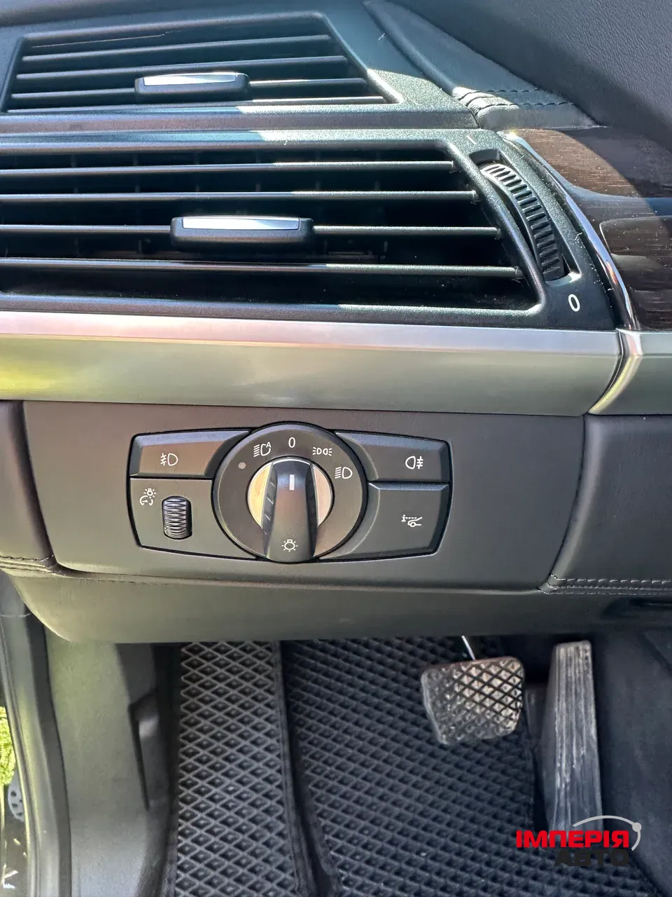 BMW X6 - фото 10