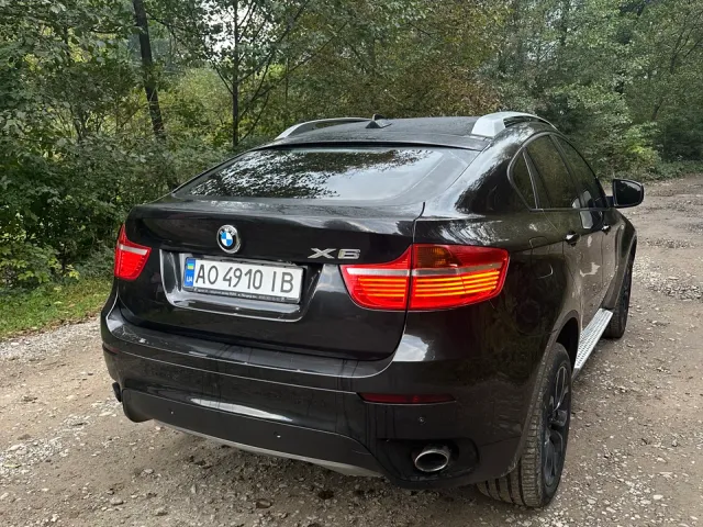 BMW X6 - фото 1