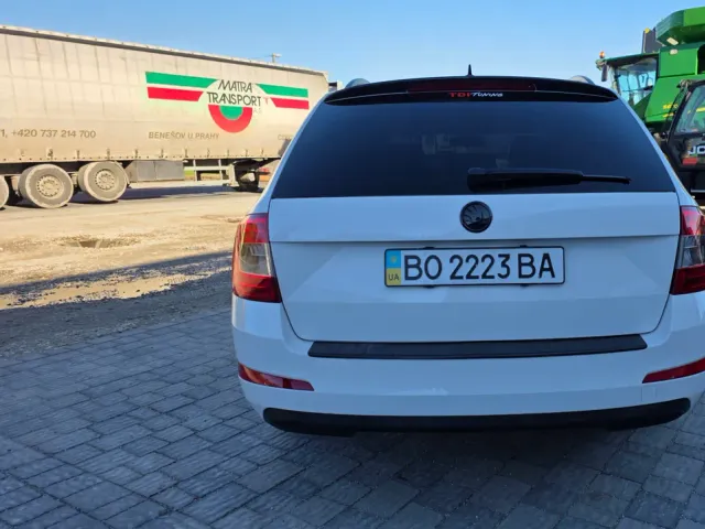Skoda Octavia - фото 5