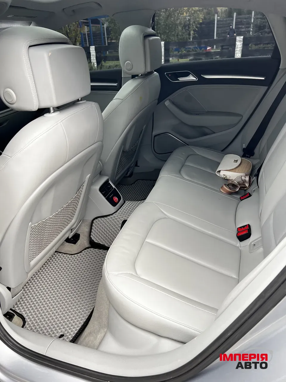 Audi A3 - фото 11