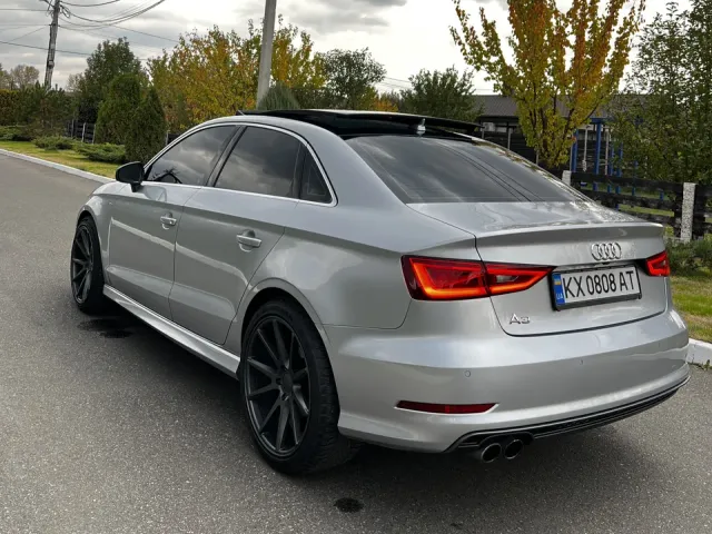 Audi A3 - фото 1