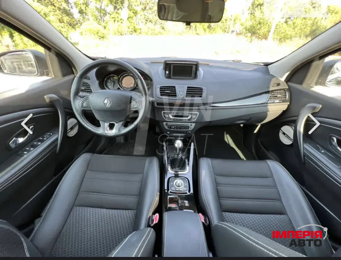 Renault Megane - фото 8