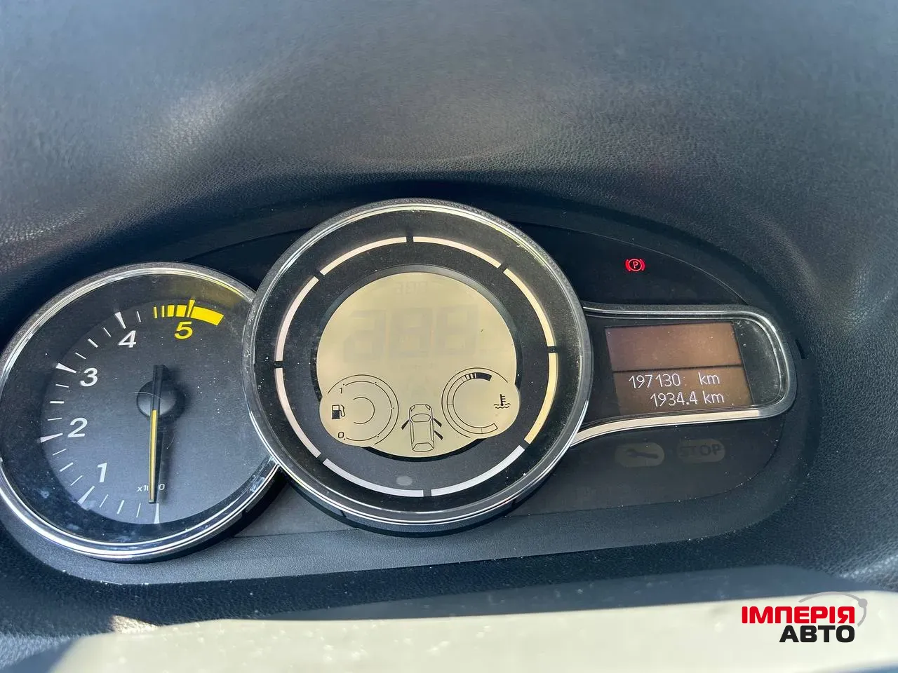 Renault Megane - фото 4