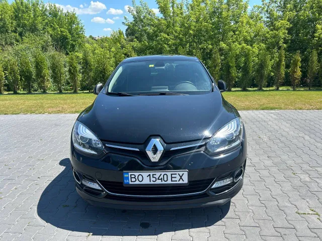 Renault Megane - фото 1