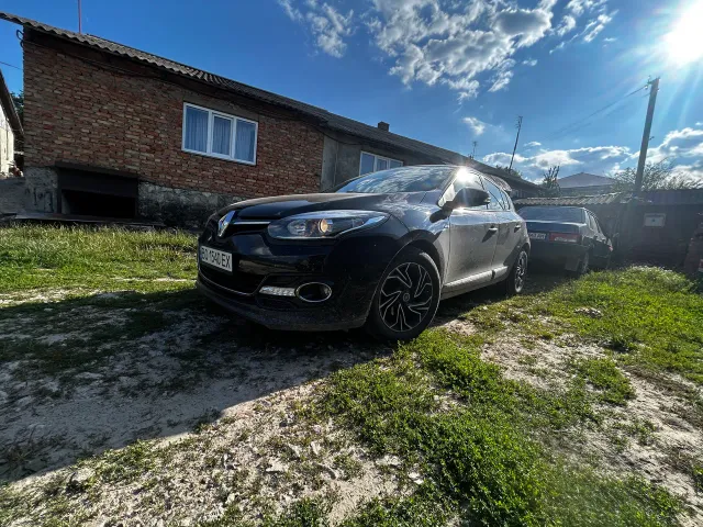 Renault Megane - фото 2