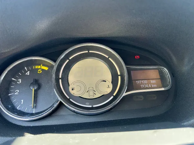 Renault Megane - фото 4
