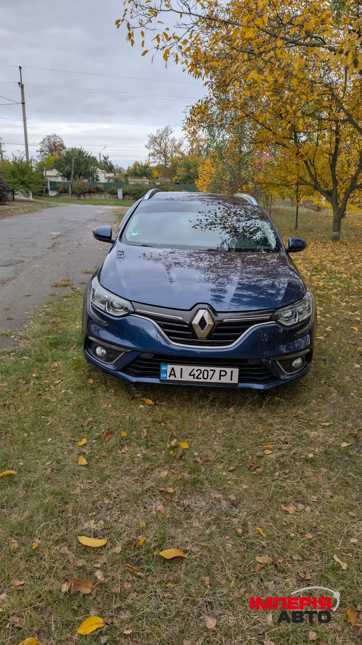 Renault Megane - фото 11
