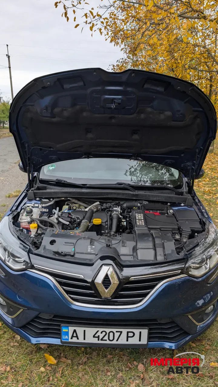 Renault Megane - фото 8