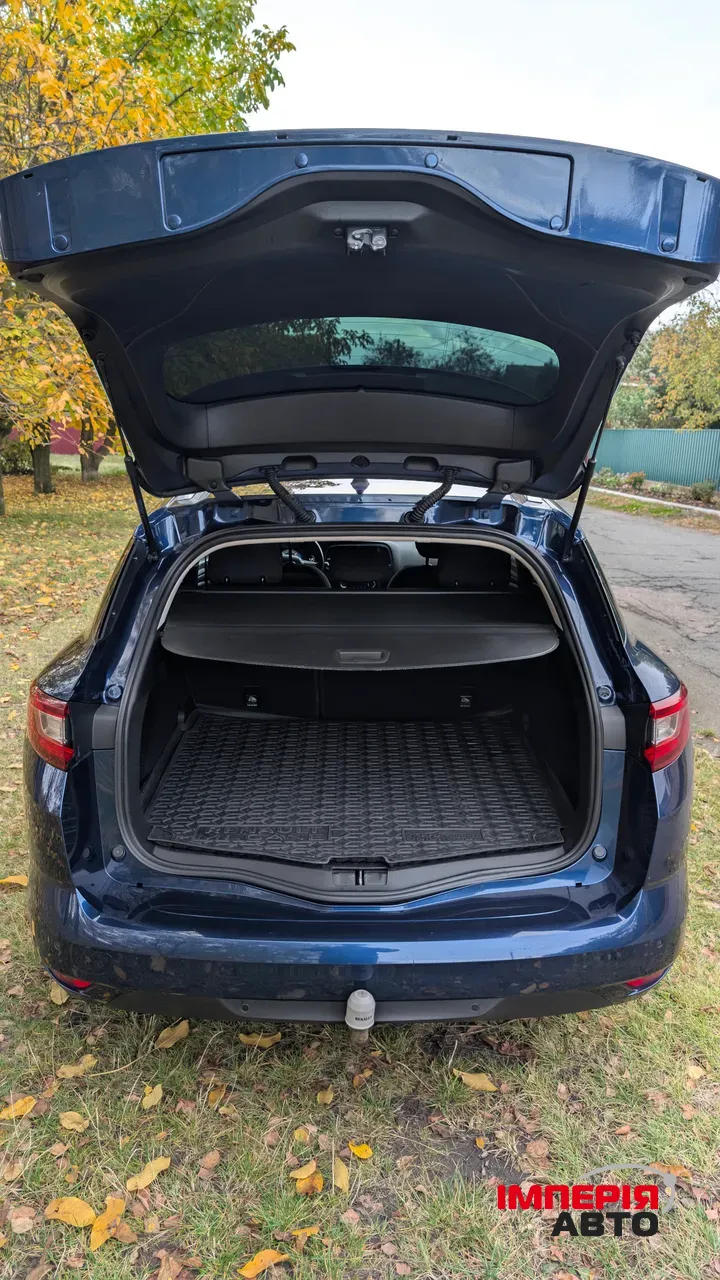 Renault Megane - фото 7