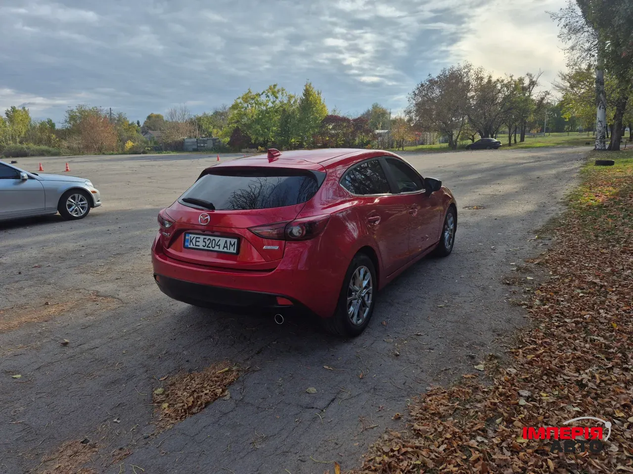 Mazda 3 - фото 3