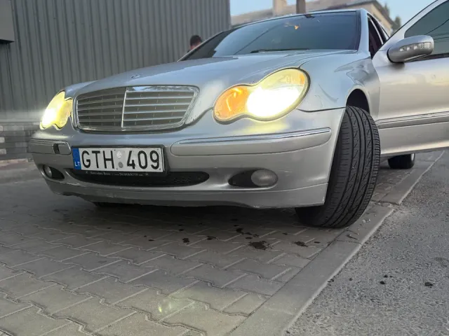 Mercedes-Benz C-Класс - фото 5