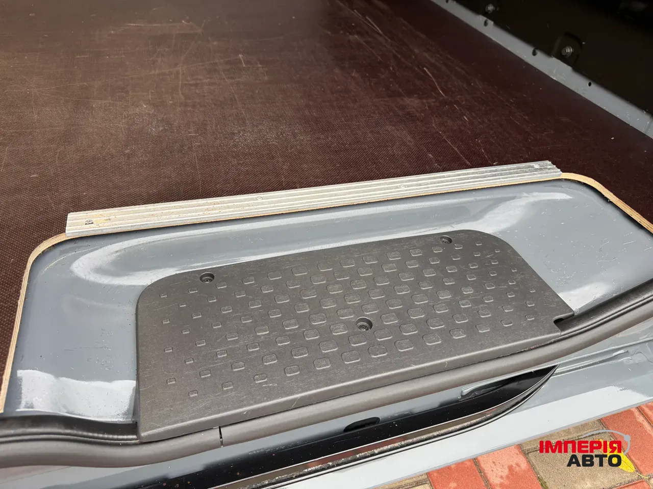 Renault Trafic - фото 13