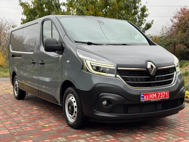 Renault Trafic - фото 1
