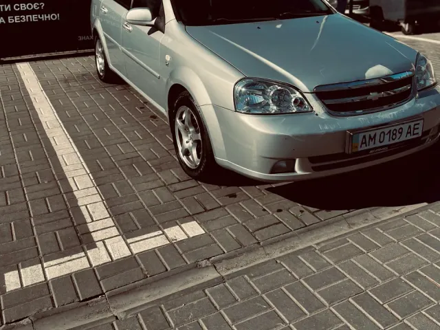 Chevrolet Lacetti - фото 4