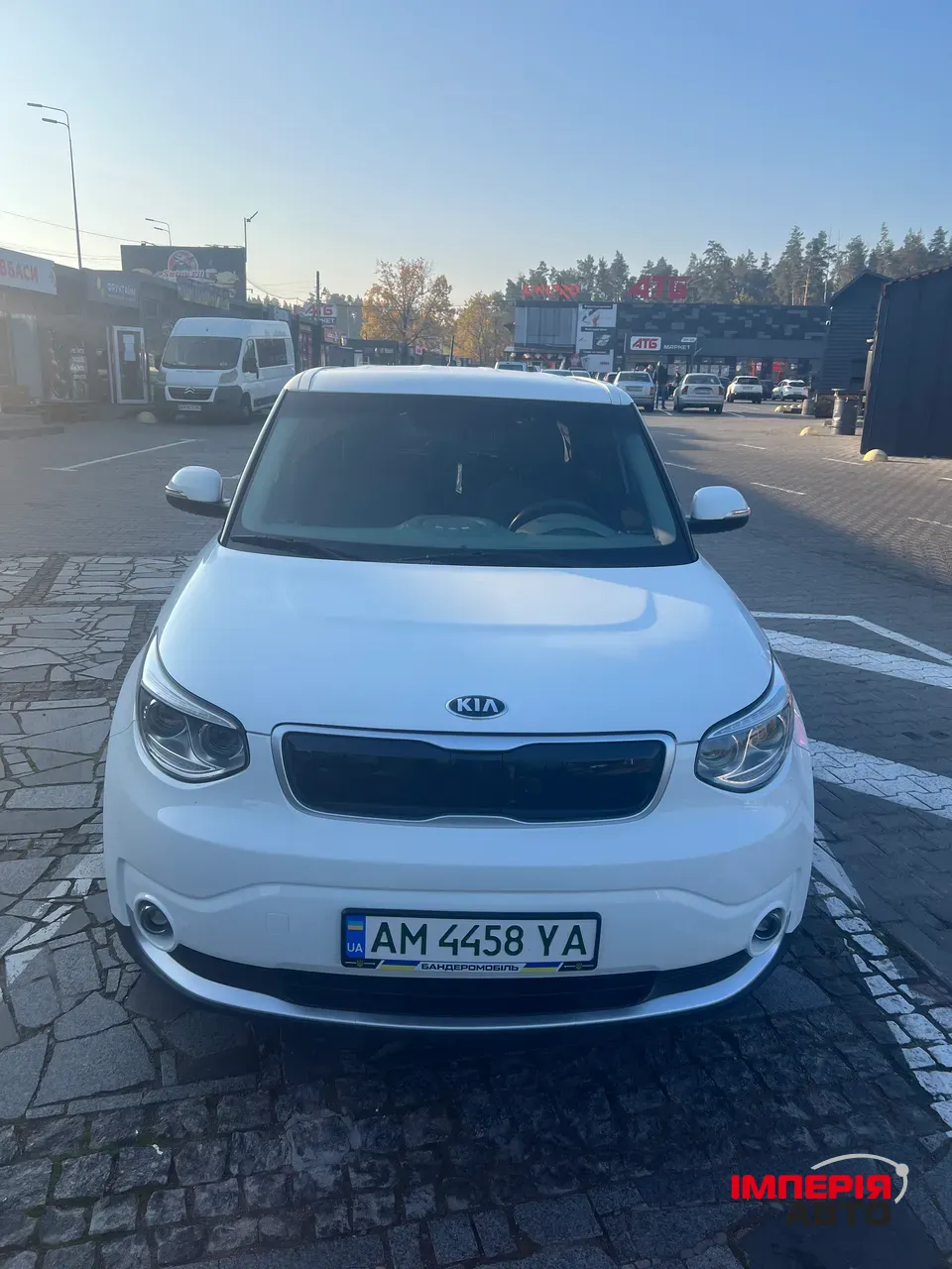 Kia Soul EV - фото 1