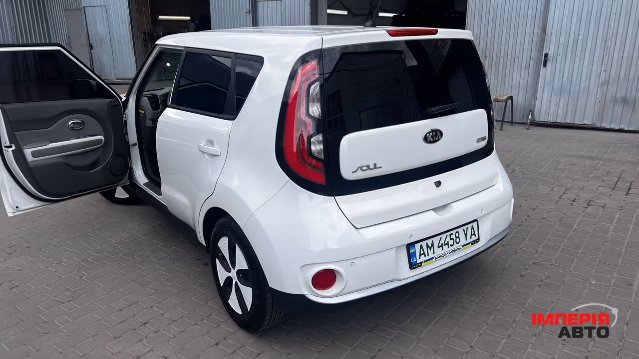 Kia Soul EV - фото 4