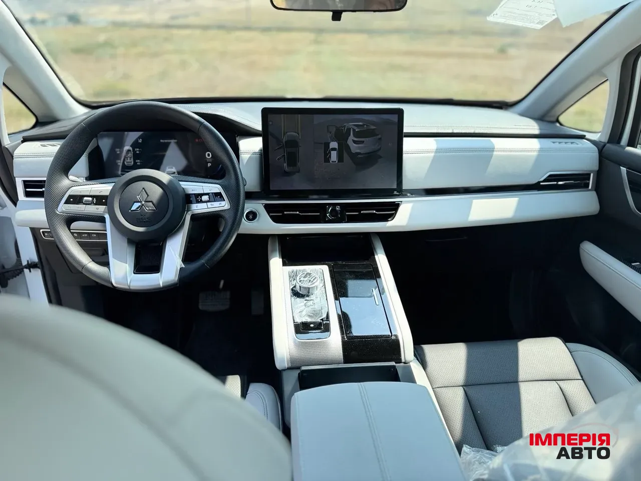 Mitsubishi Airtrek - фото 2